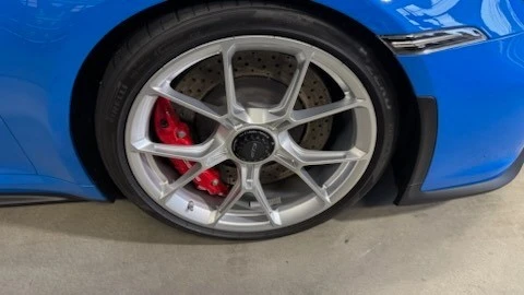 2022 Porsche 992 GT3 - Image 9 of 12