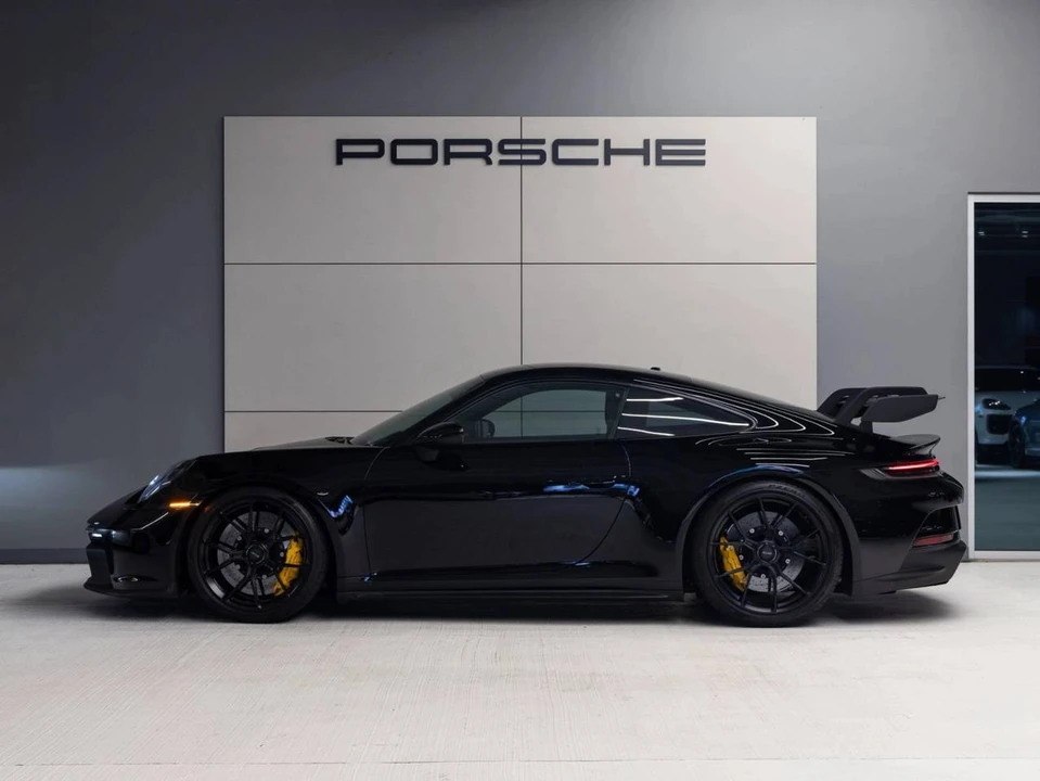 2022 Porsche 992 GT3 - Image 2 of 5