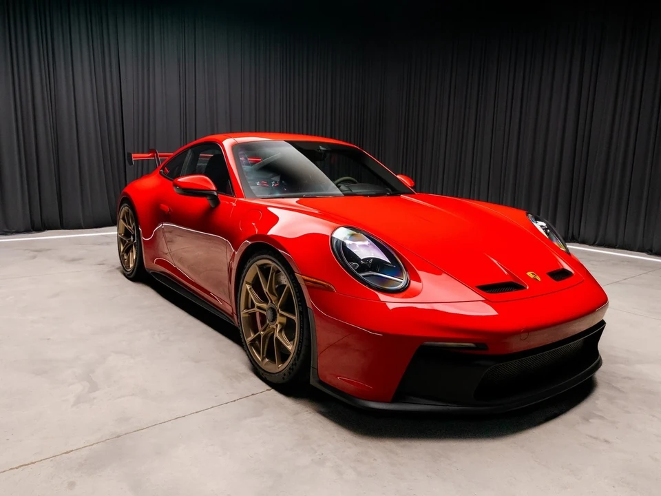 2022 Porsche 992 GT3 - Image 9 of 12
