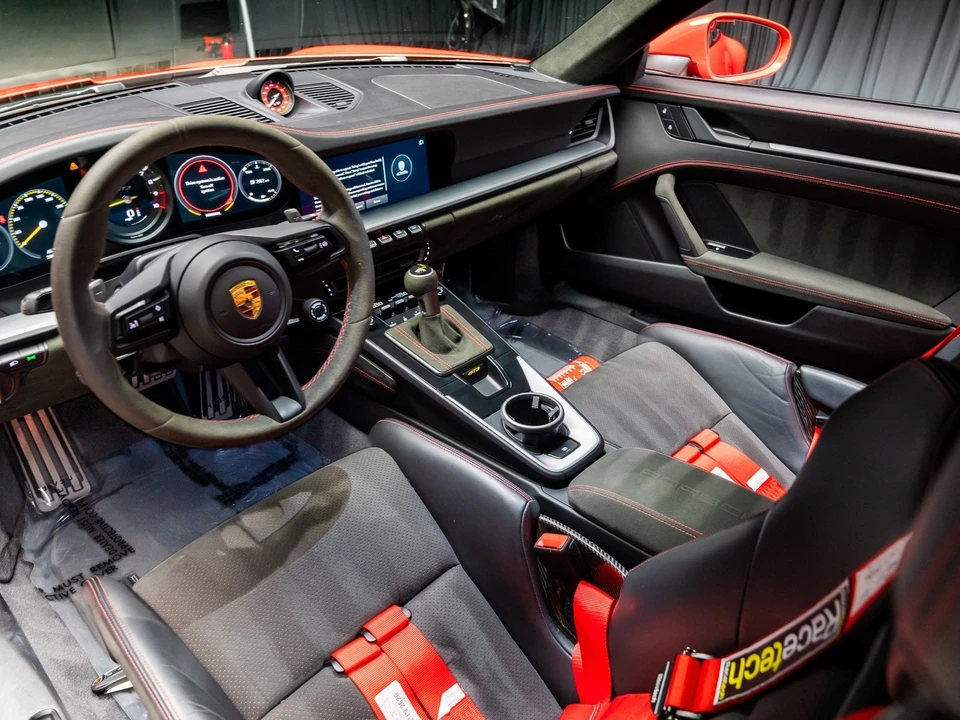 2022 Porsche 992 GT3 - Image 4 of 12