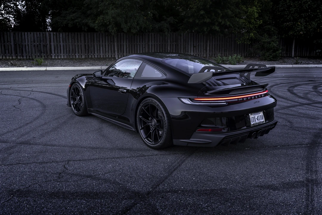 2022 Porsche 992 GT3 - Image 9 of 31