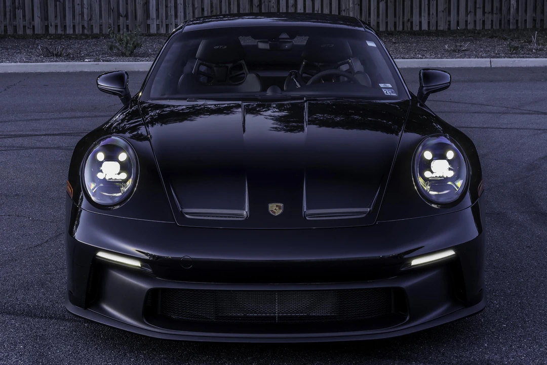 2022 Porsche 992 GT3 - Image 2 of 31
