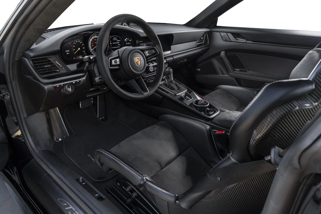 2022 Porsche 992 GT3 - Image 28 of 31