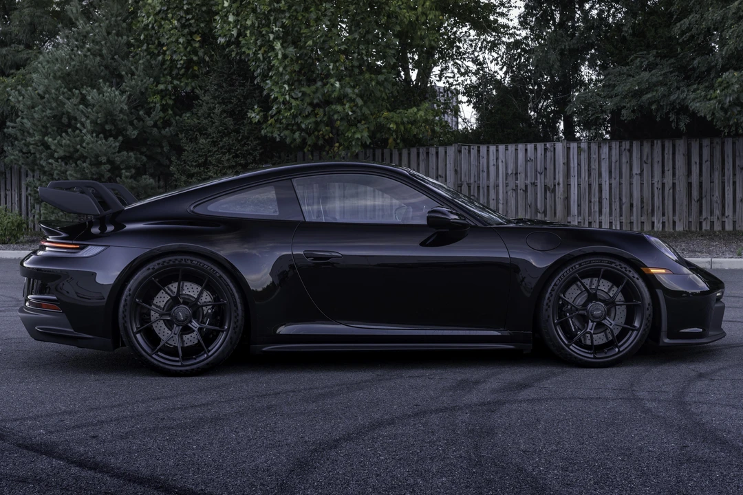 2022 Porsche 992 GT3 - Image 3 of 31