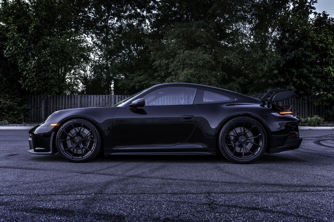 2022 Porsche 992 GT3 - Image 8 of 31