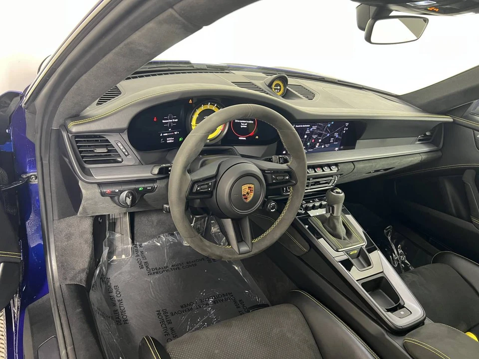 2022 Porsche 992 GT3 - Image 4 of 5