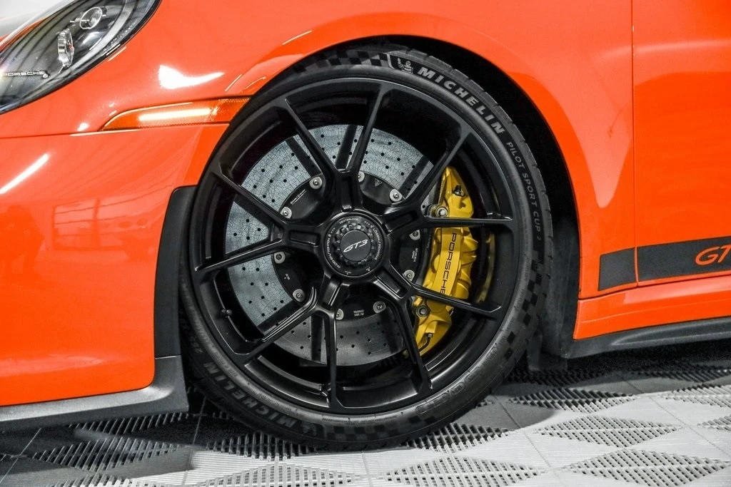 2022 Porsche 992 GT3 - Image 13 of 21