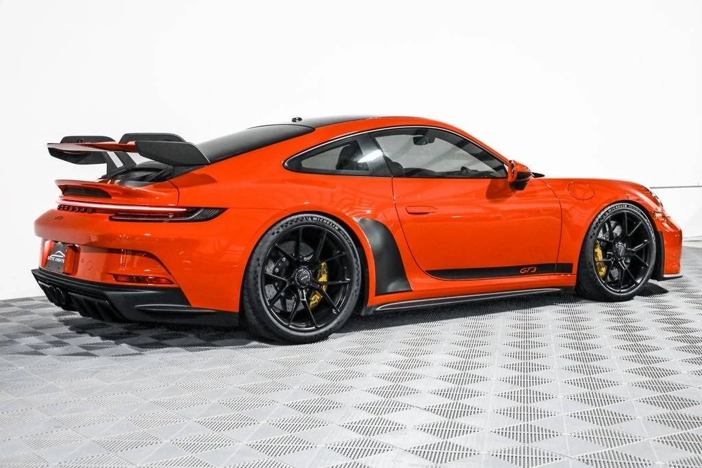 2022 Porsche 992 GT3 - Image 4 of 21