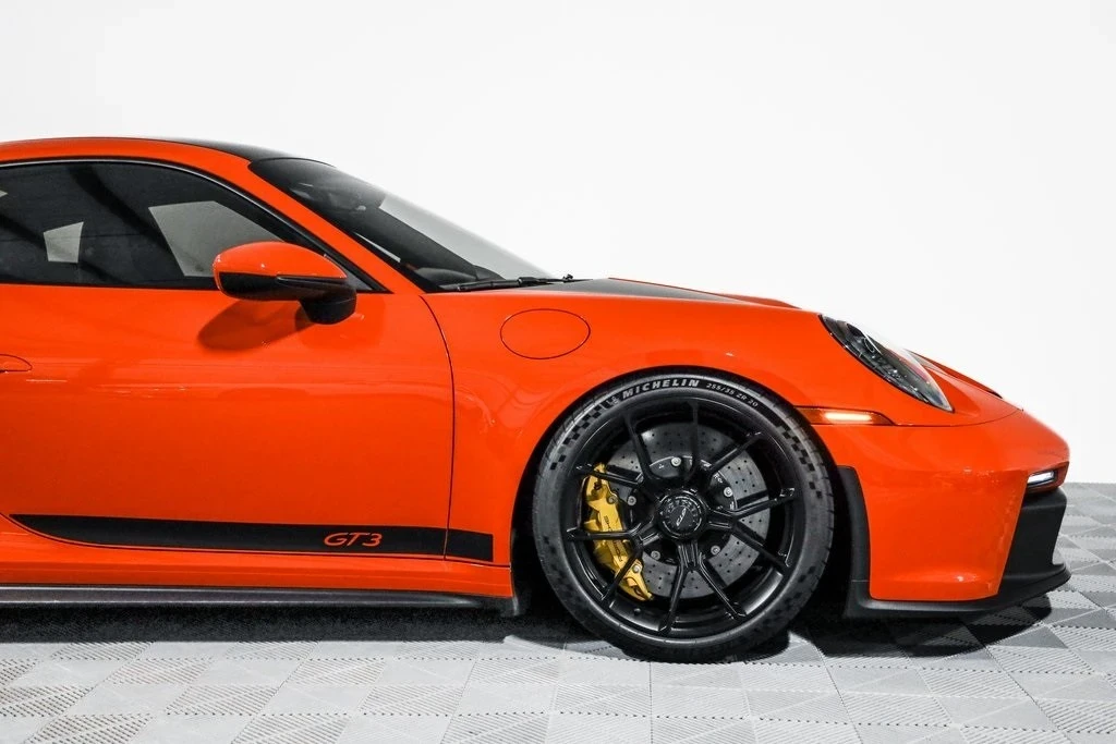 2022 Porsche 992 GT3 - Image 3 of 21