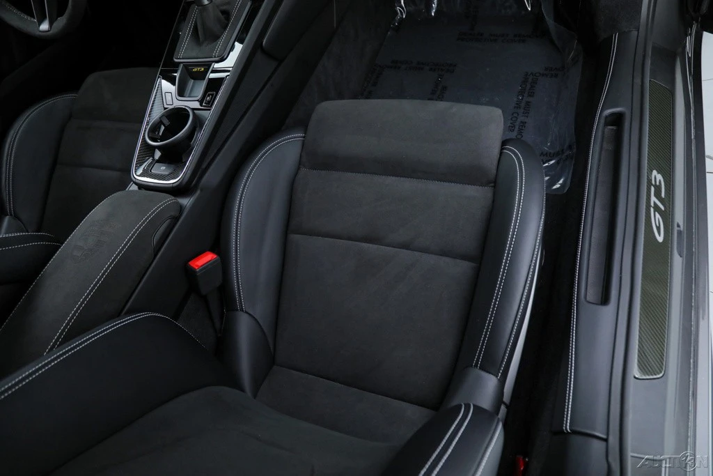 2022 Porsche 992 GT3 - Image 20 of 21