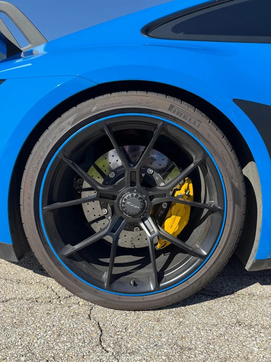 2022 Porsche 992 GT3 - Image 25 of 31