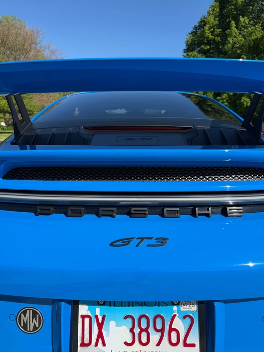 2022 Porsche 992 GT3 - Image 18 of 31