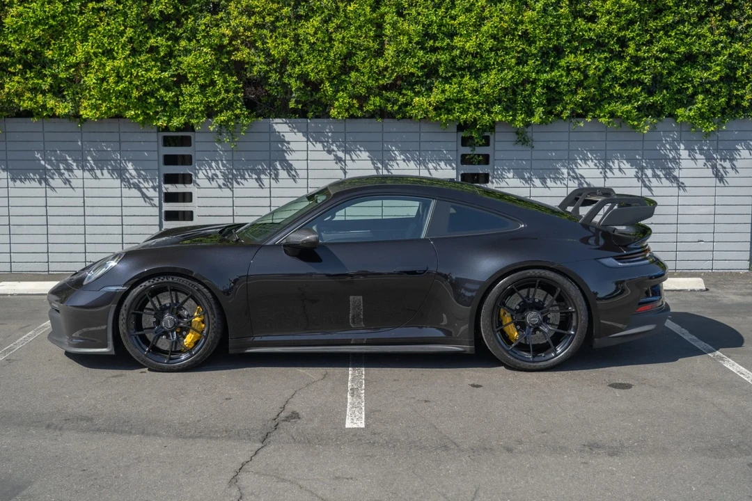 2022 Porsche 992 GT3 - Image 20 of 21
