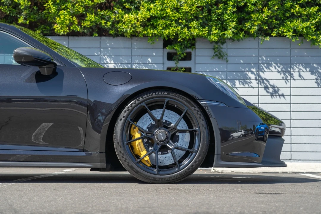 2022 Porsche 992 GT3 - Image 11 of 21