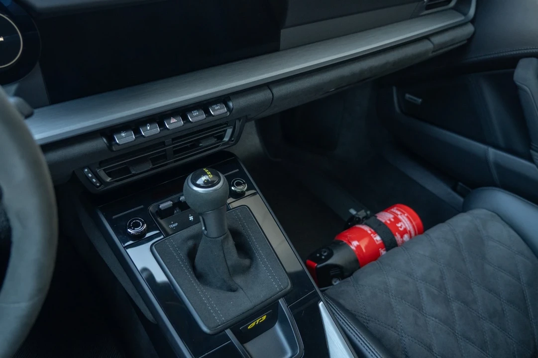 2022 Porsche 992 GT3 - Image 7 of 21