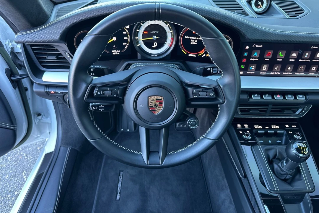 2022 Porsche 992 GT3 - Image 15 of 21