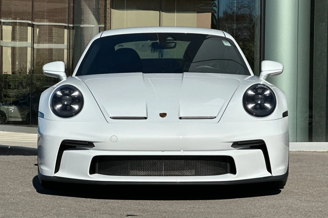2022 Porsche 992 GT3 - Image 11 of 21