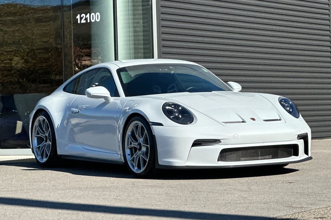 2022 Porsche 992 GT3 - Image 10 of 21
