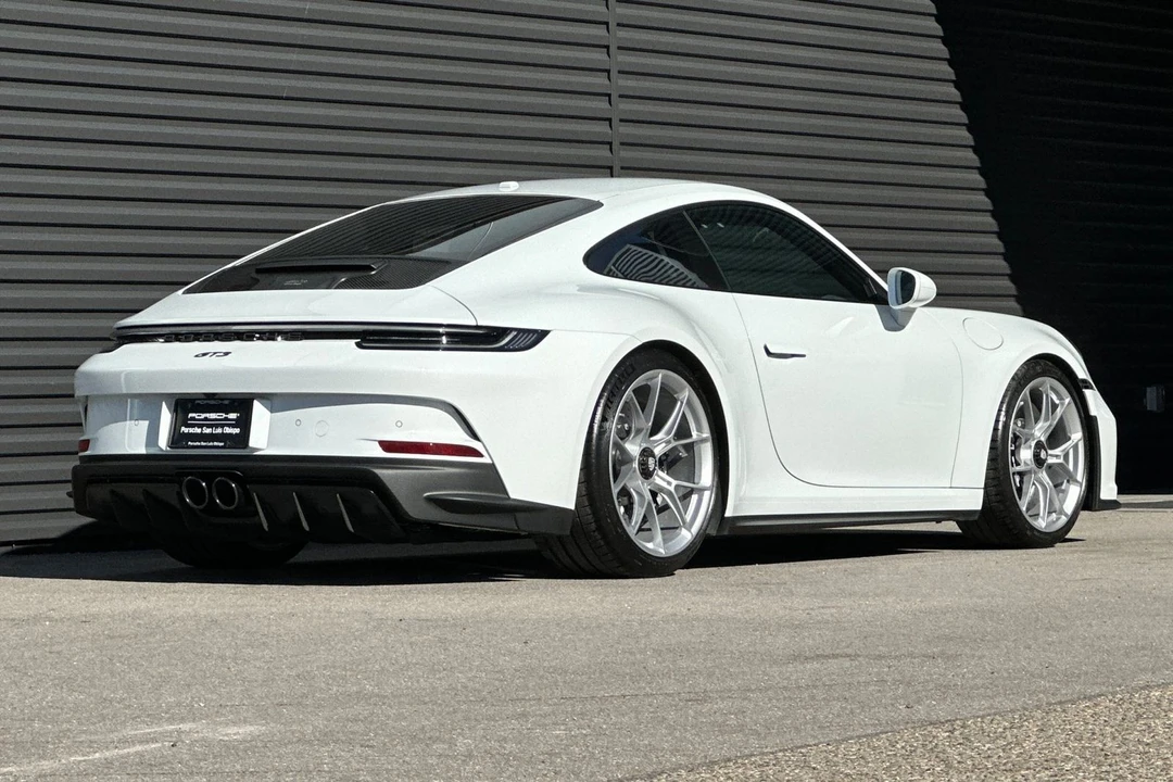 2022 Porsche 992 GT3 - Image 8 of 21