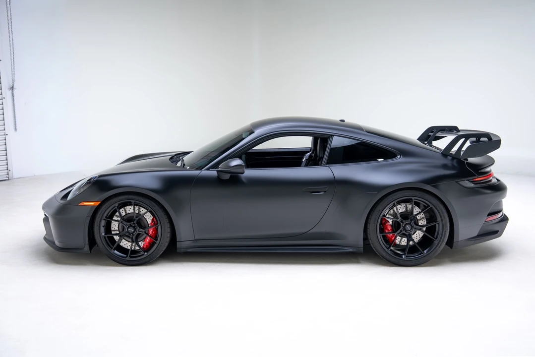 2022 Porsche 992 GT3 - Image 14 of 31