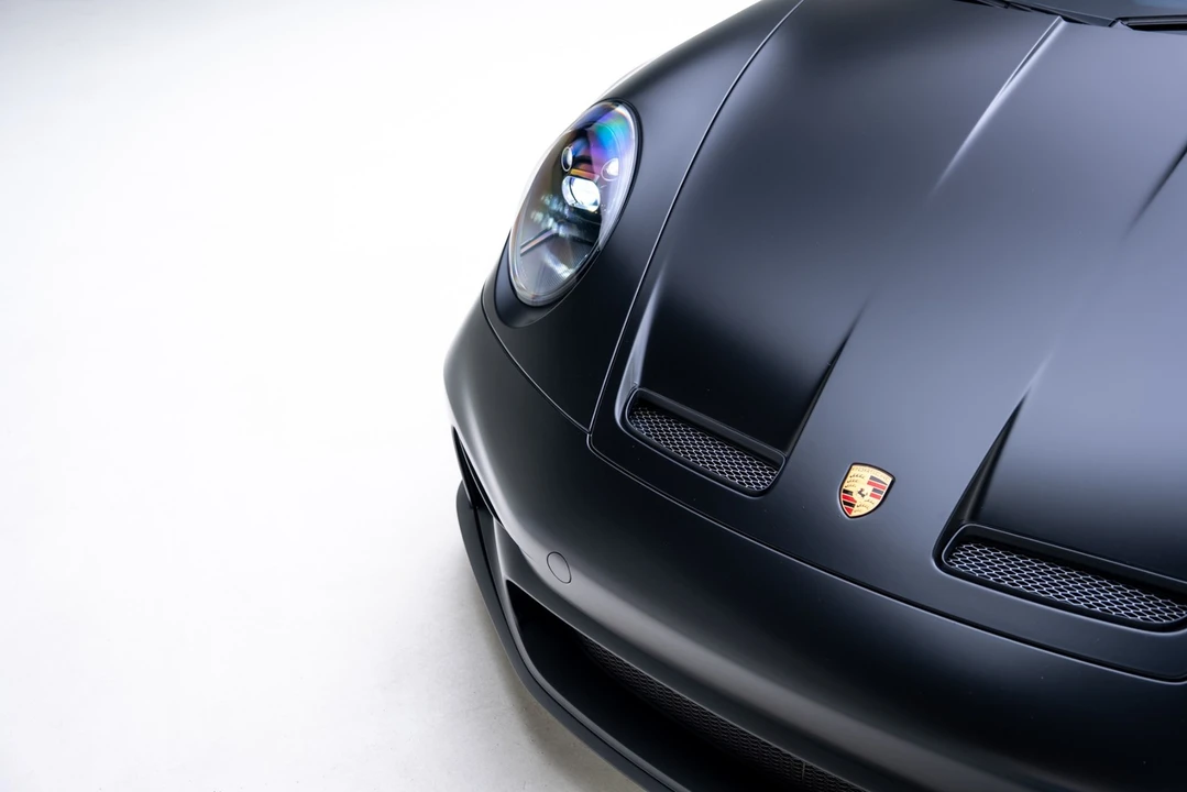 2022 Porsche 992 GT3 - Image 8 of 31