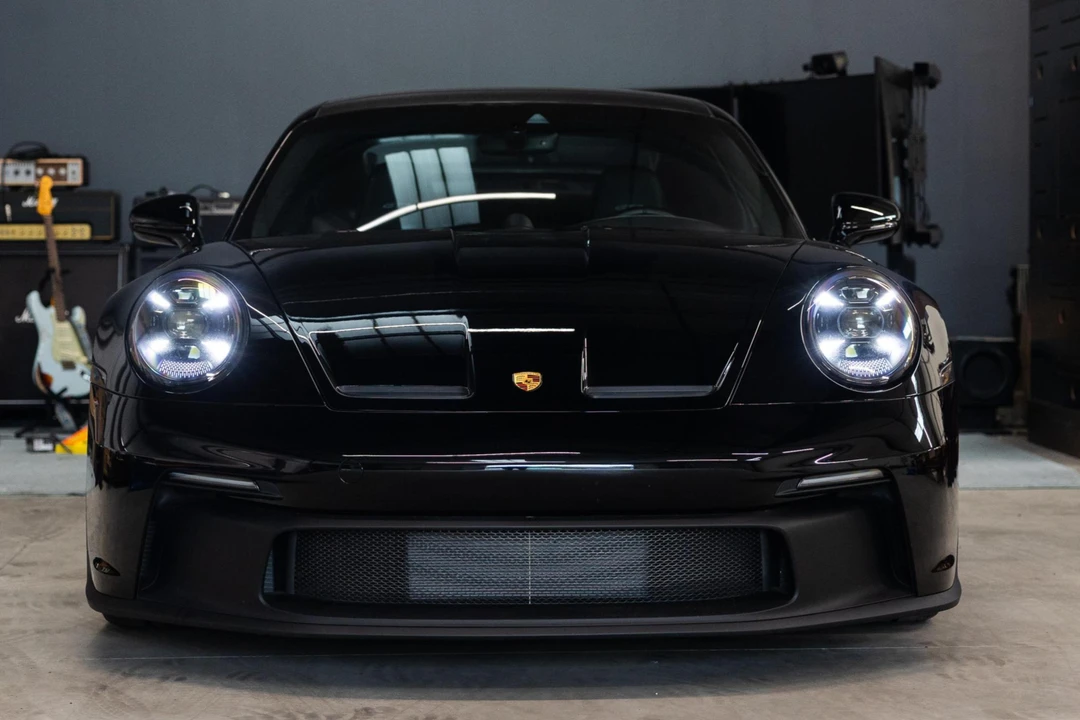 2022 Porsche 992 GT3 - Image 2 of 21