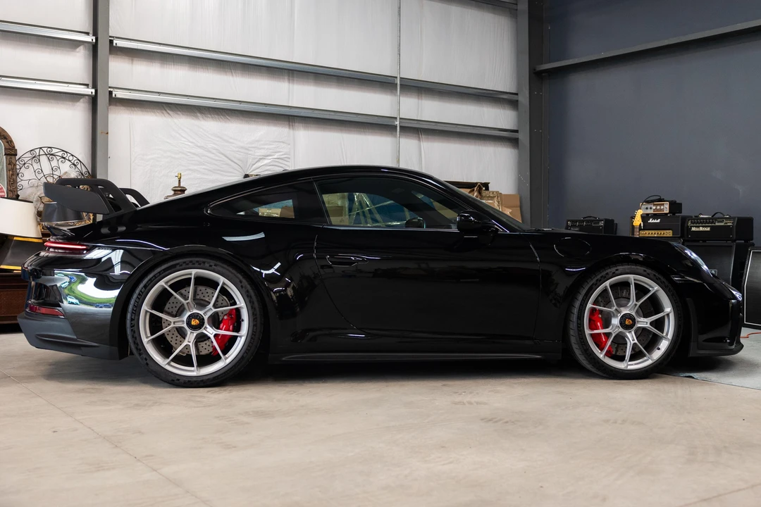 2022 Porsche 992 GT3 - Image 3 of 21