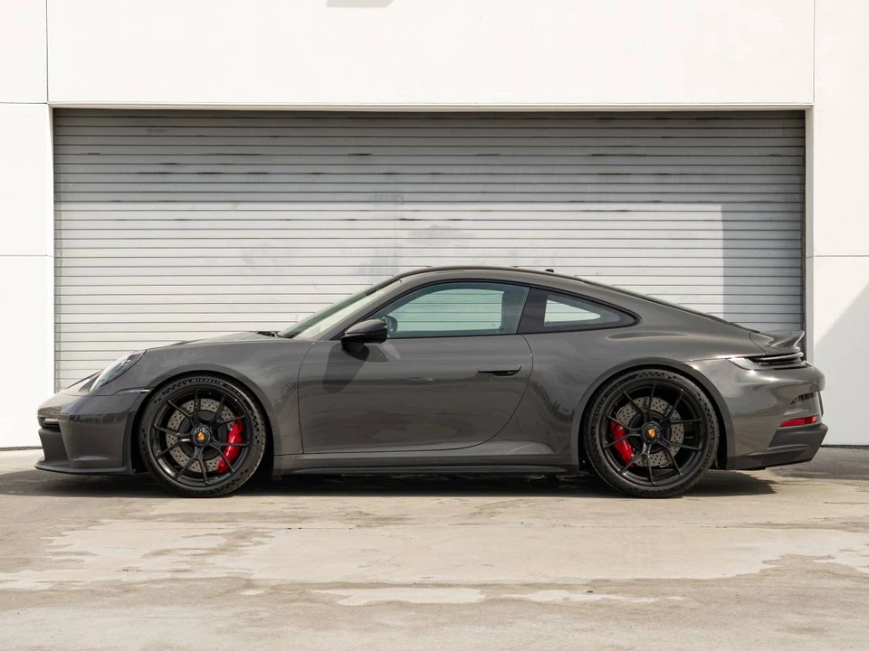2022 Porsche 992 GT3 - Image 2 of 5