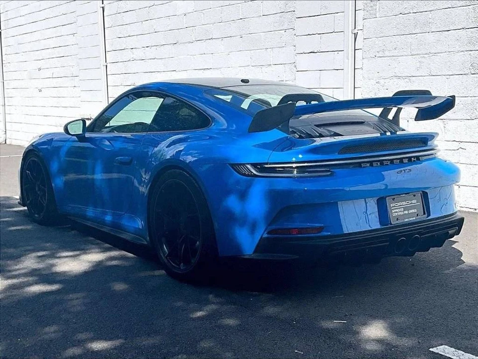 2022 Porsche 992 GT3 - Image 3 of 5