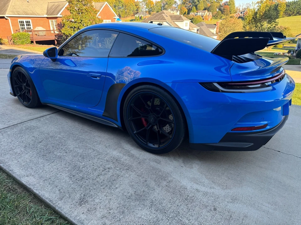 2022 Porsche 992 GT3 - Image 2 of 12