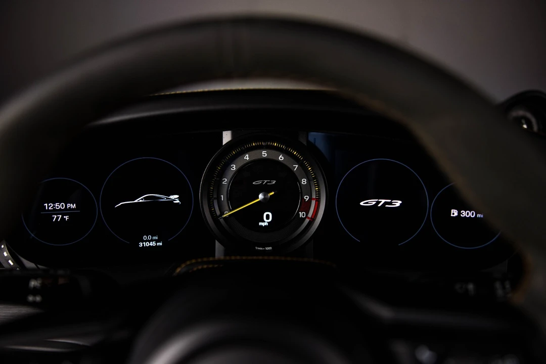 2022 Porsche 992 GT3 - Image 21 of 31