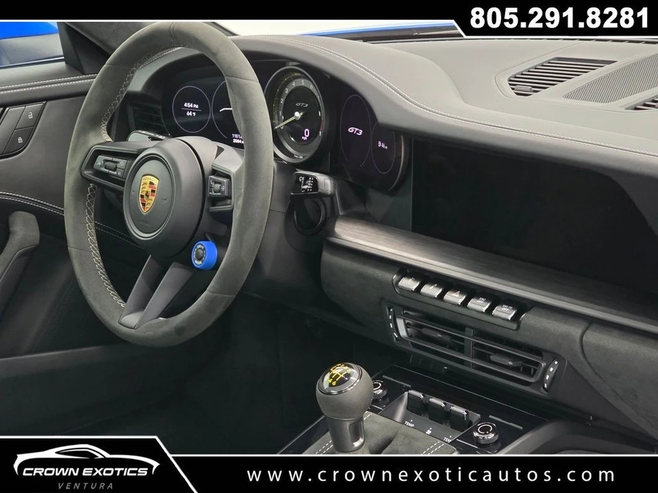 2022 Porsche 992 GT3 - Image 16 of 21