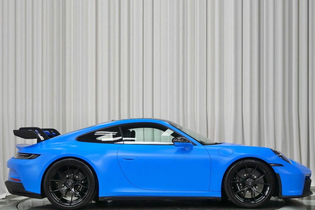 2022 Porsche 992 GT3 - Image 2 of 21