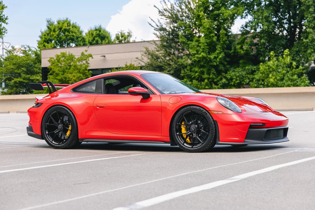 2022 Porsche 992 GT3 - Image 14 of 31