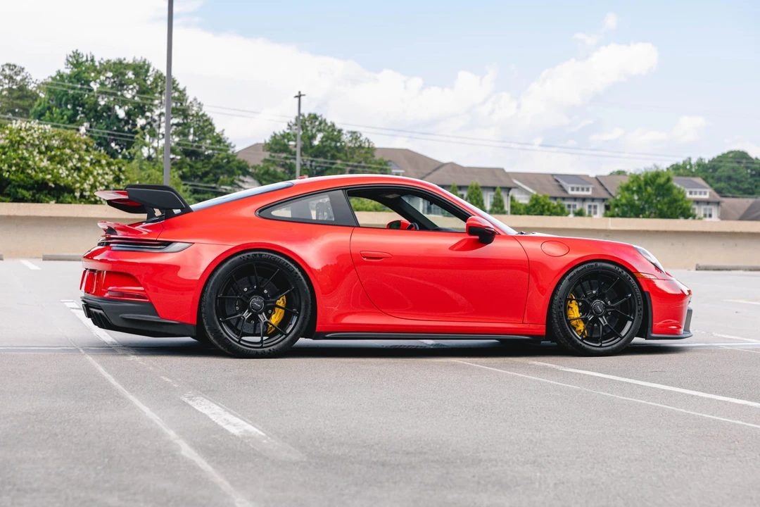 2022 Porsche 992 GT3 - Image 18 of 31