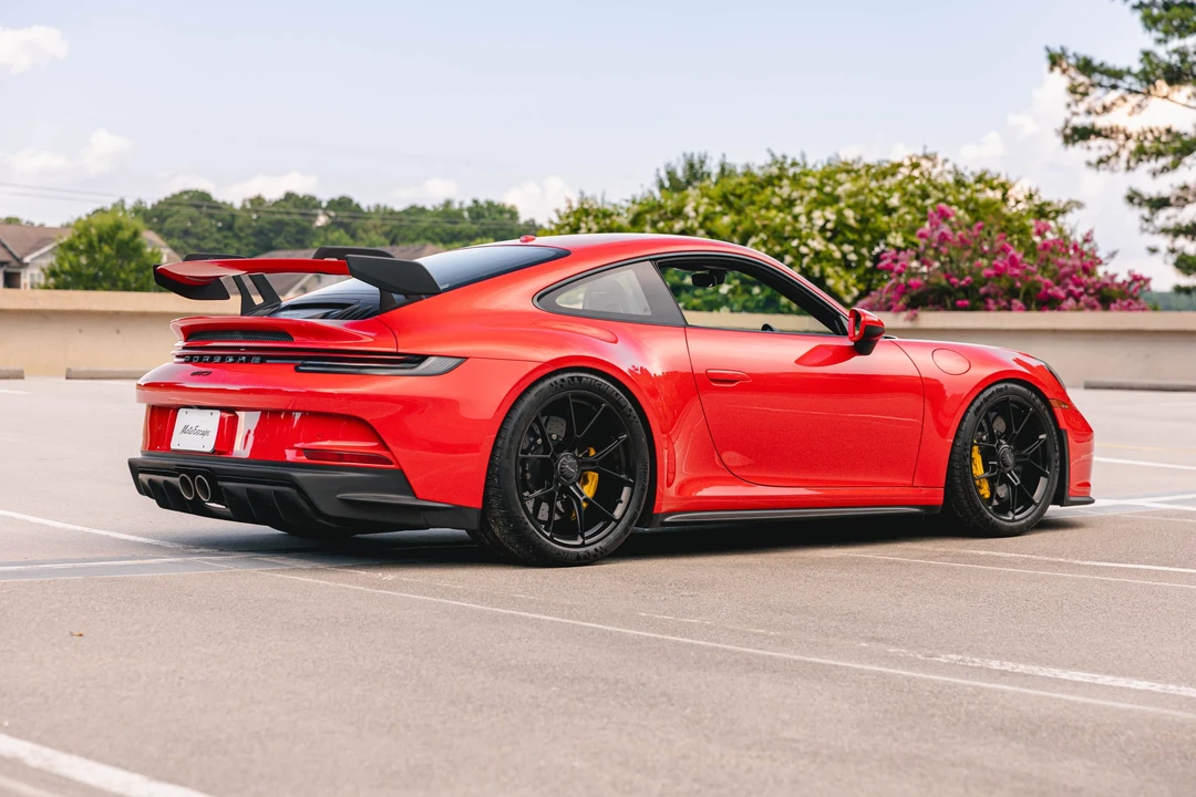 2022 Porsche 992 GT3 - Image 22 of 31
