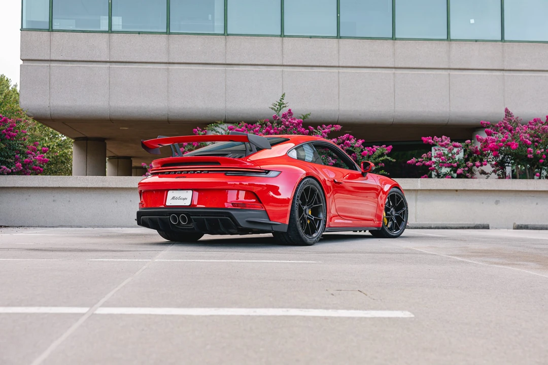 2022 Porsche 992 GT3 - Image 24 of 31