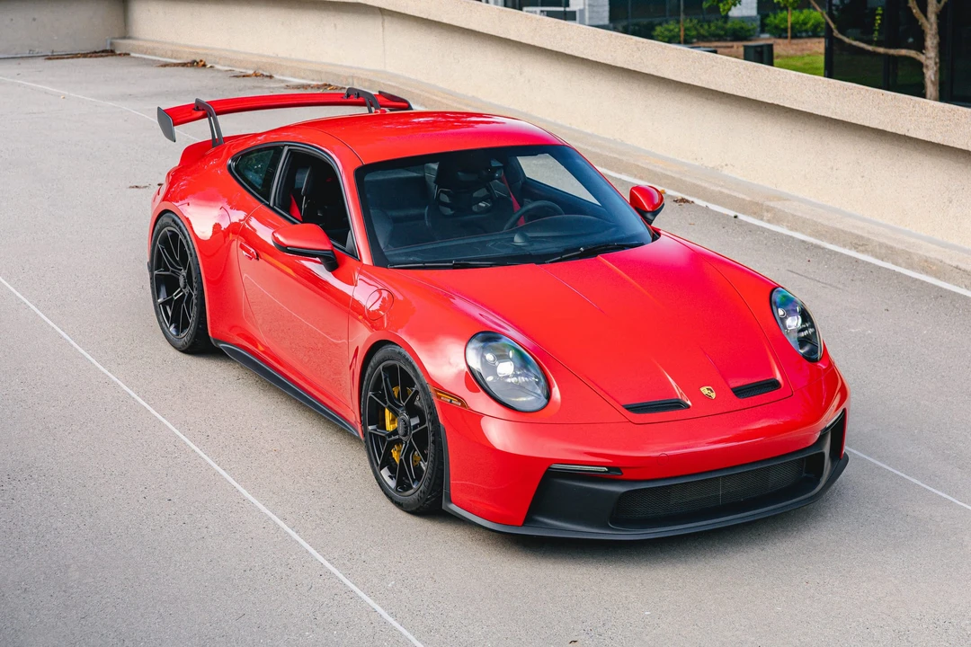 2022 Porsche 992 GT3 - Image 11 of 31