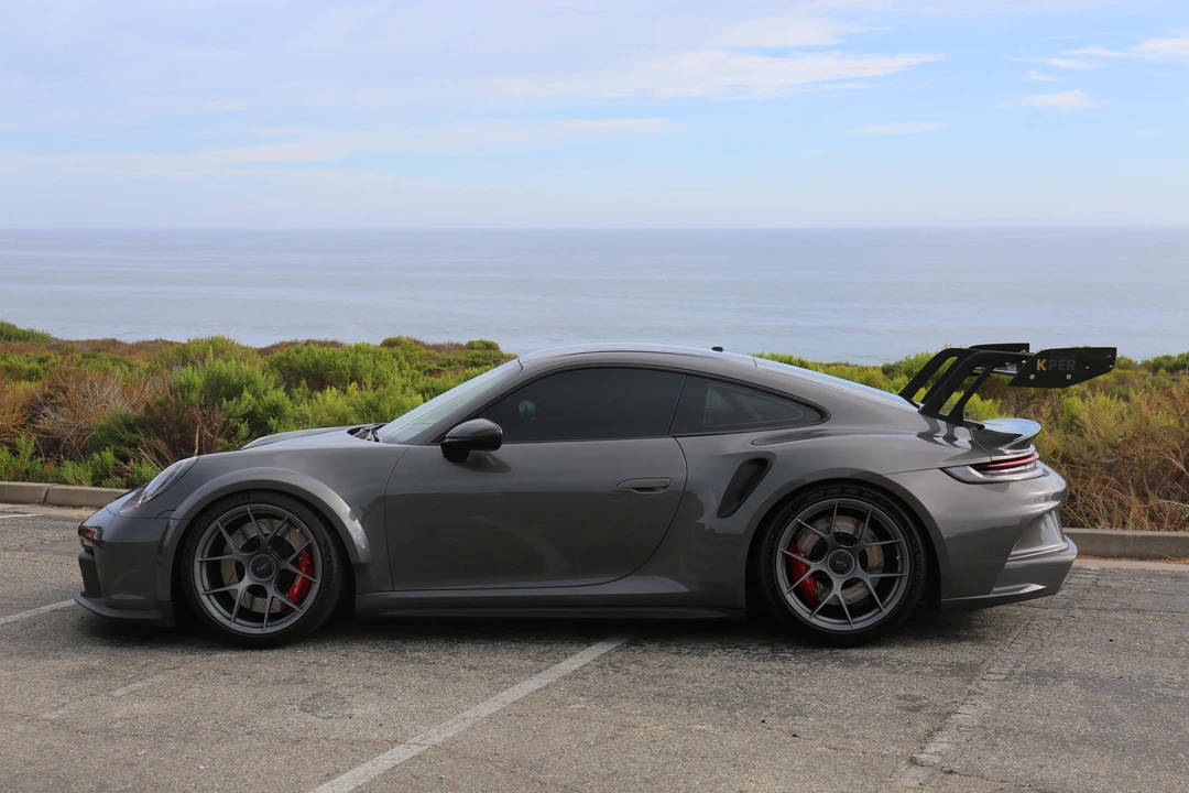 2022 Porsche 992 GT3 - Image 26 of 31