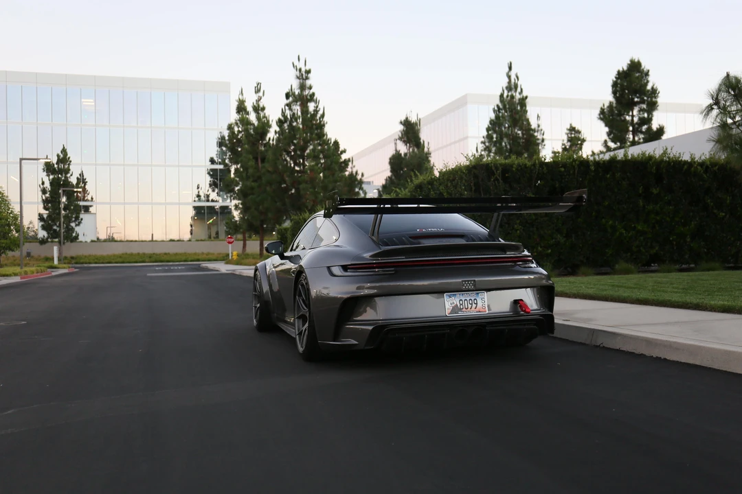 2022 Porsche 992 GT3 - Image 14 of 31