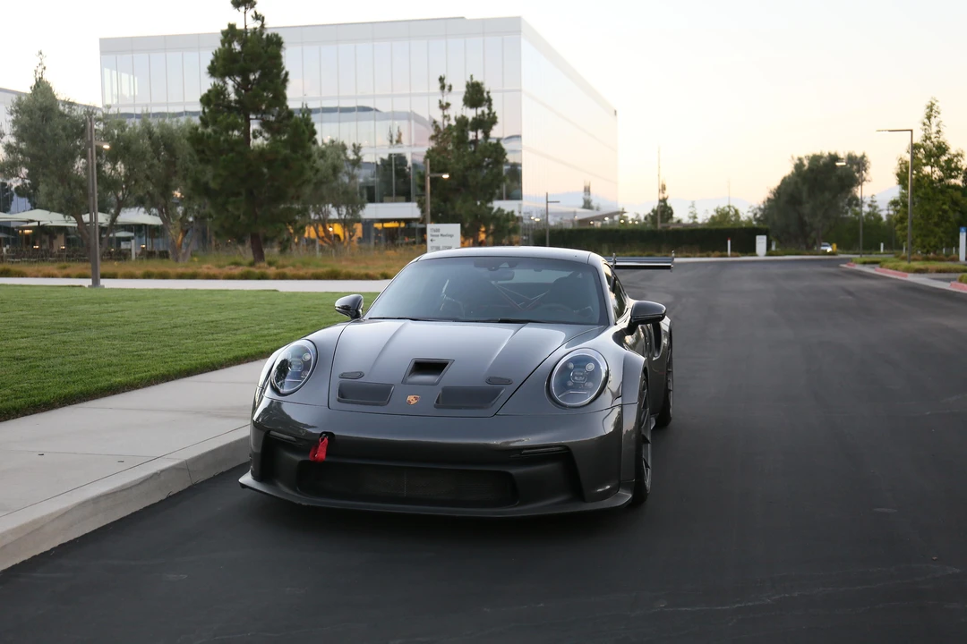 2022 Porsche 992 GT3 - Image 8 of 31