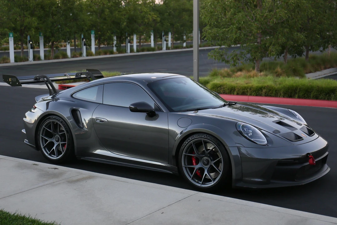 2022 Porsche 992 GT3 - Image 3 of 31