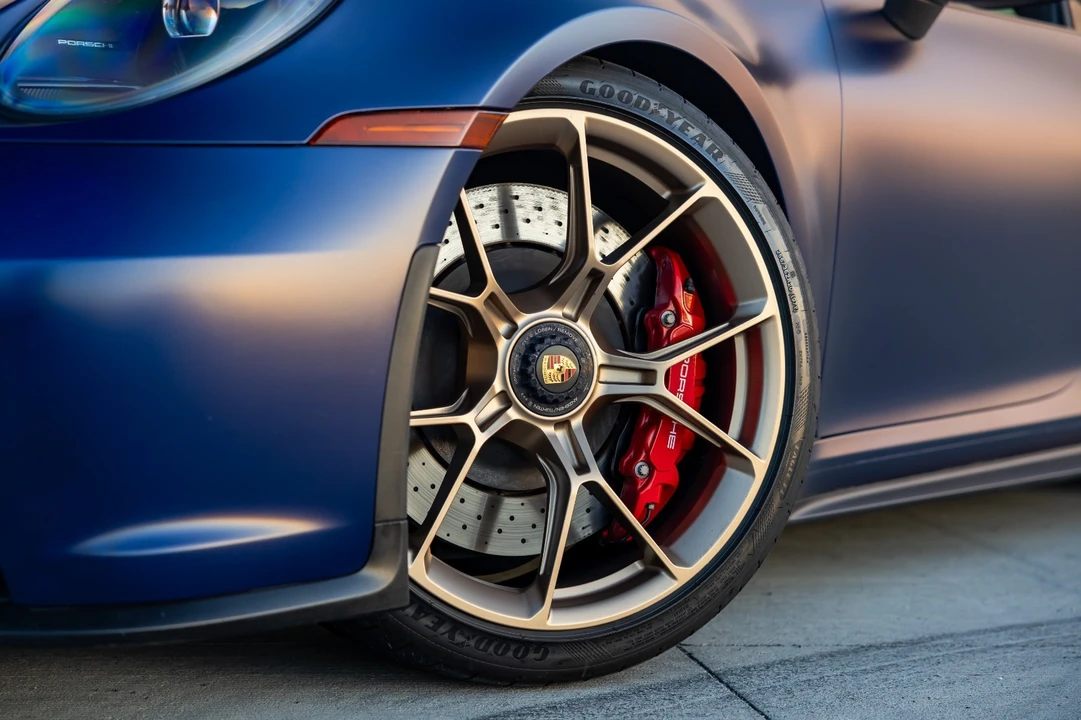 2022 Porsche 992 GT3 - Image 2 of 21
