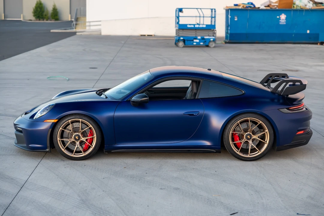 2022 Porsche 992 GT3 - Image 18 of 21