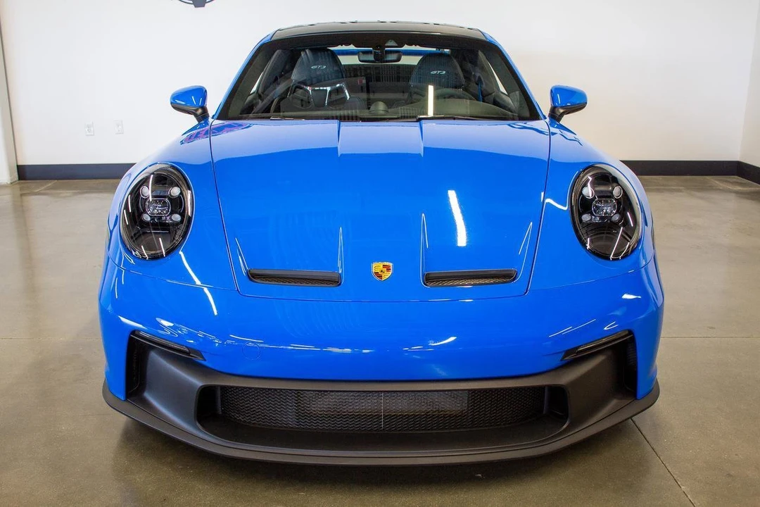 2022 Porsche - Image 12 of 31