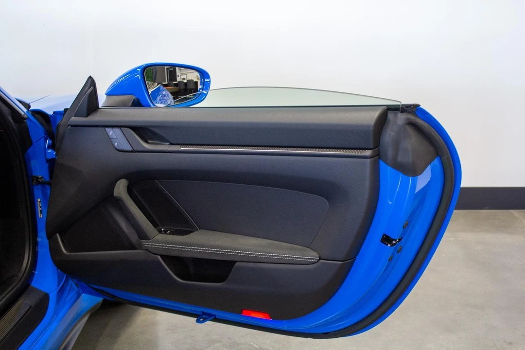 2022 Porsche 992 GT3 - Image 20 of 21