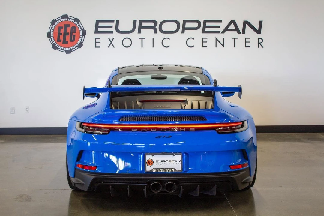 2022 Porsche - Image 4 of 31