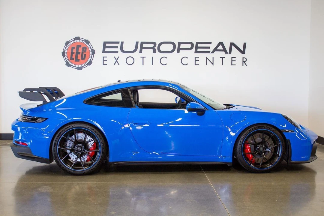 2022 Porsche - Image 13 of 31