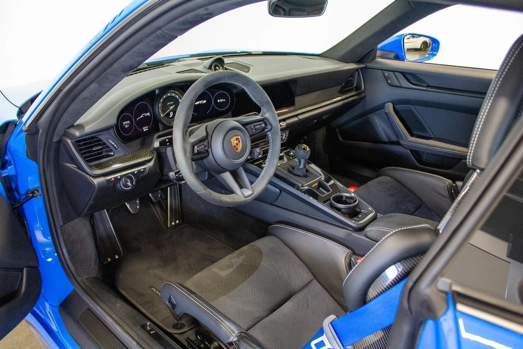 2022 Porsche 992 GT3 - Image 2 of 21