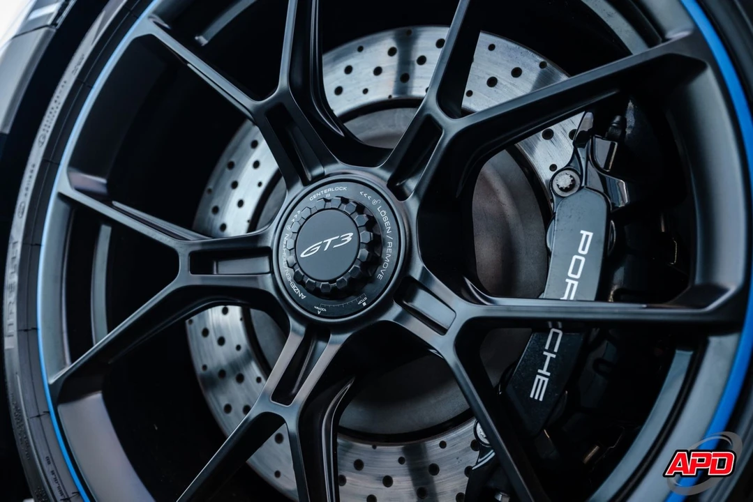 2022 Porsche 992 GT3 - Image 3 of 12